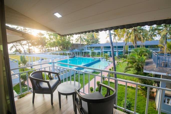 Foxoso La Beach Resort & Spa Stare Goa Zewnętrze zdjęcie