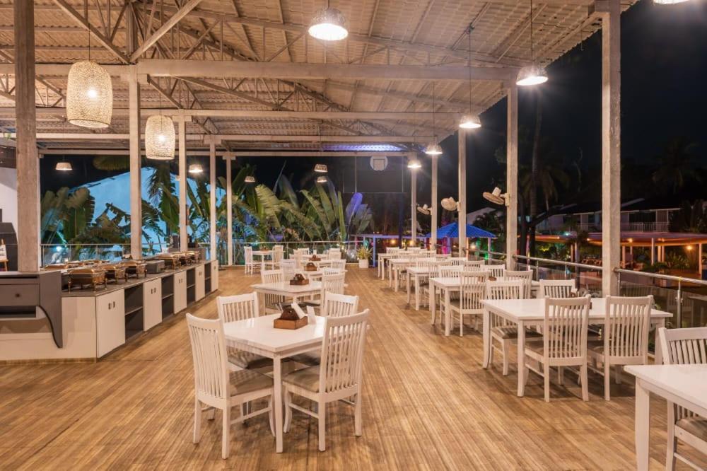 Foxoso La Beach Resort & Spa Stare Goa Zewnętrze zdjęcie