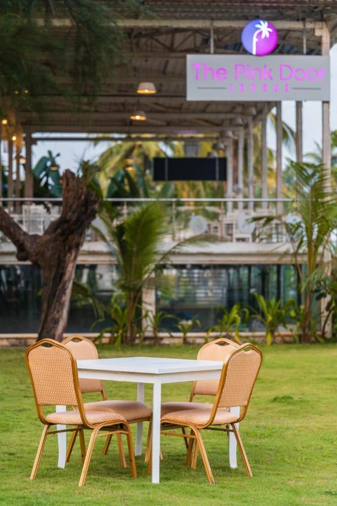 Foxoso La Beach Resort & Spa Stare Goa Zewnętrze zdjęcie